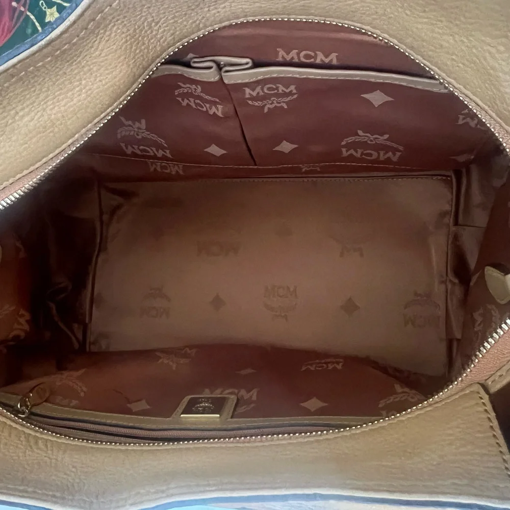 MCM Tan and Burgundy Logo Tote - Picture 9 of 15